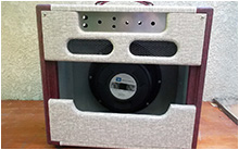 Le caisson est terminé avec son JBL K120 fixé.